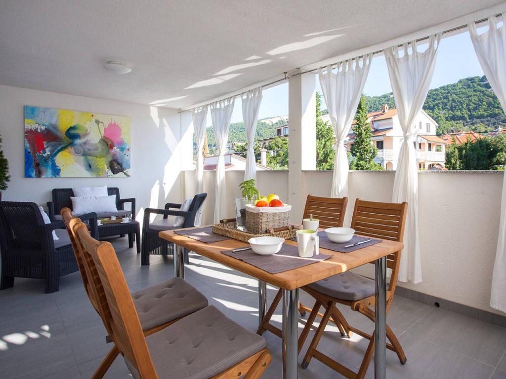 Guest House Mazuth Banjol Екстериор снимка