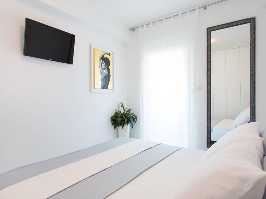 Guest House Mazuth Banjol Екстериор снимка