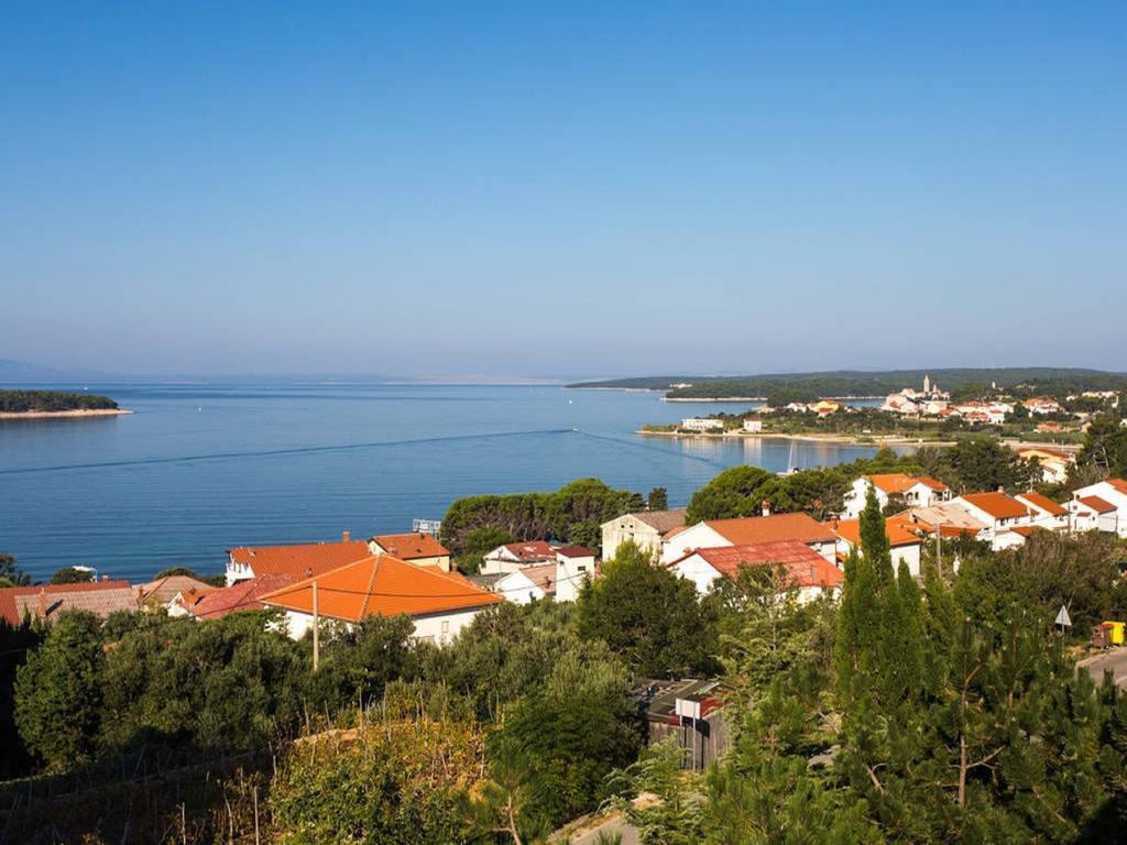 Guest House Mazuth Banjol Екстериор снимка